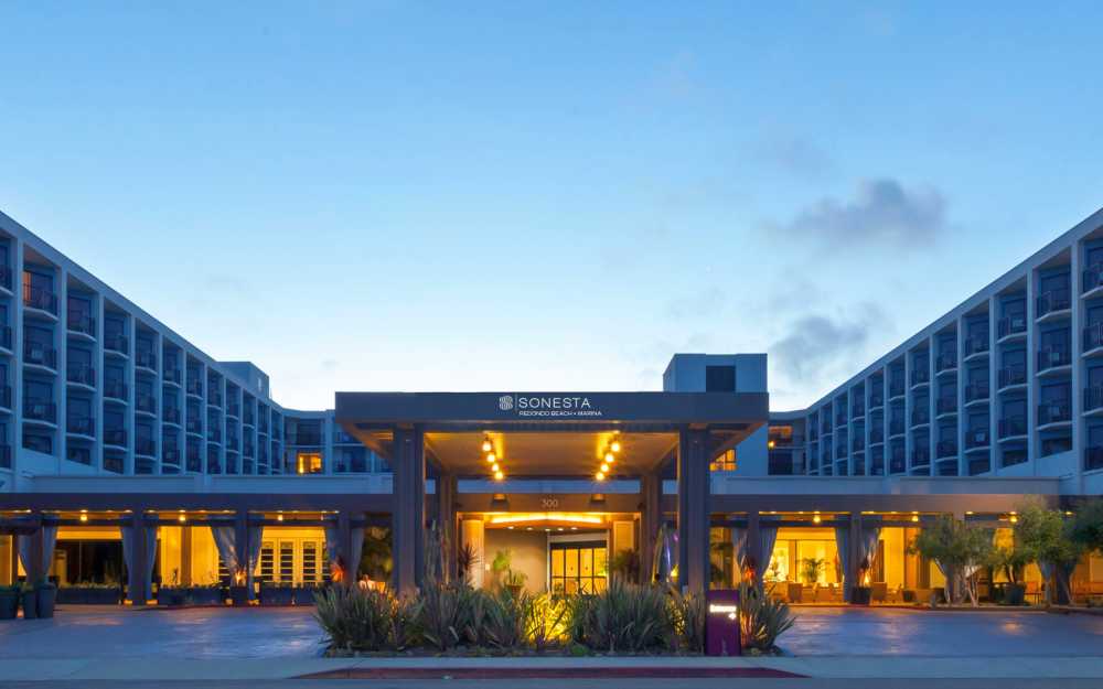 Celebrate Pesach 2026 at the Sonesta Redondo Beach Oceanfront Resort.