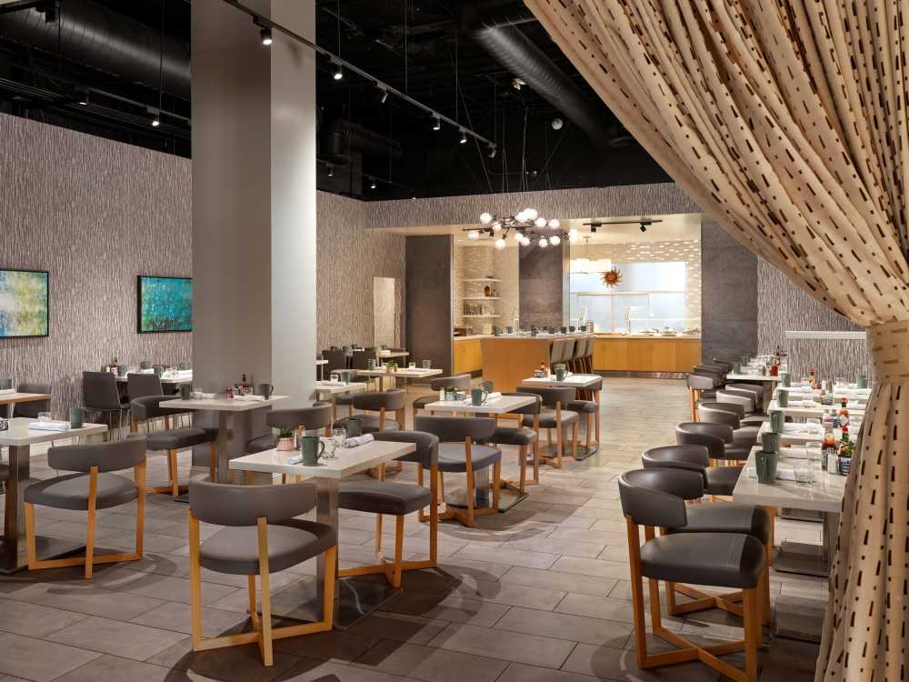 Celebrate Pesach 2026 at the Sonesta Redondo Beach Oceanfront Resort.