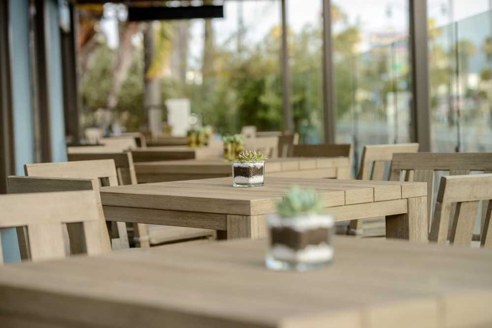 Celebrate Pesach 2026 at the Sonesta Redondo Beach Oceanfront Resort.