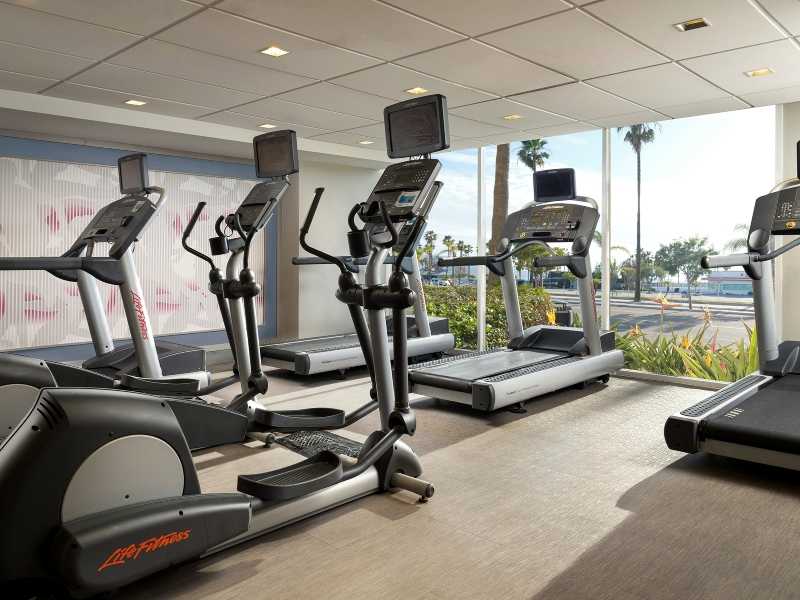 Celebrate Pesach 2026 at the Sonesta Redondo Beach Oceanfront Resort.