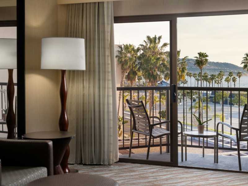 Celebrate Pesach 2026 at the Sonesta Redondo Beach Oceanfront Resort.