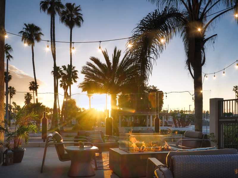 Celebrate Pesach 2026 at the Sonesta Redondo Beach Oceanfront Resort.