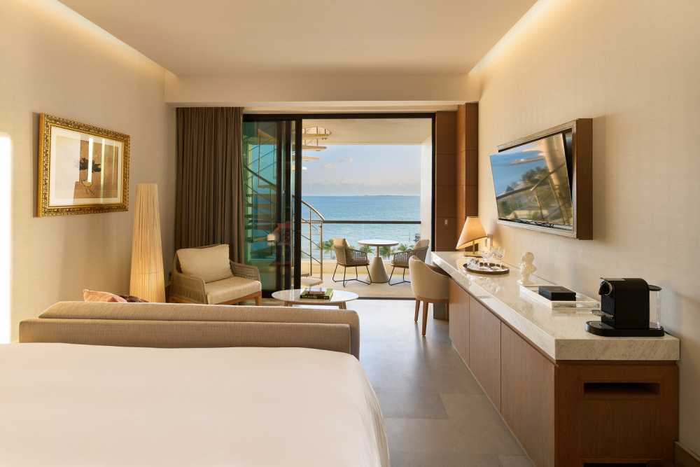 Discover the LIORA Kosher Dining Program at SLS Playa Mujeres, all-inclusive resort near Cancun offering kosher cuisine.