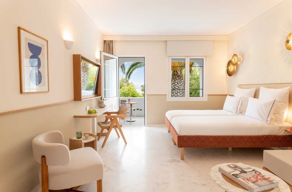 Celebrate Shavuot 2026 in Chalkida, Greece with Chazak UK at the Brown Beach Resort.