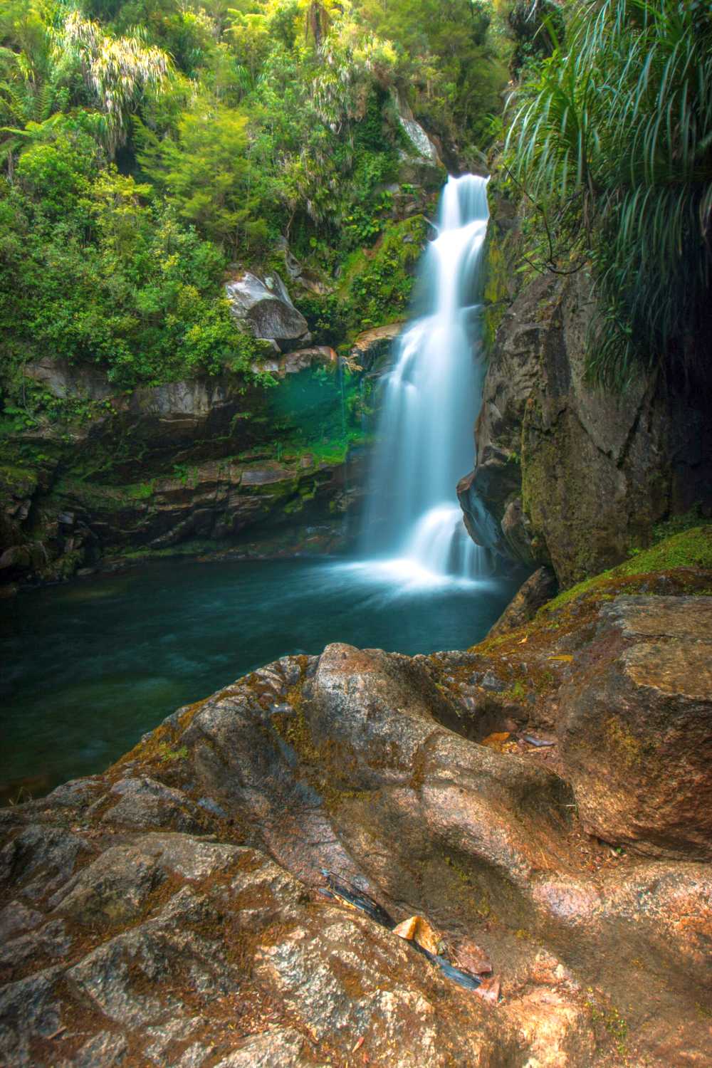 Join a 15-day Glatt Kosher cruise exploring Australia, New Zealand, and Tasmania