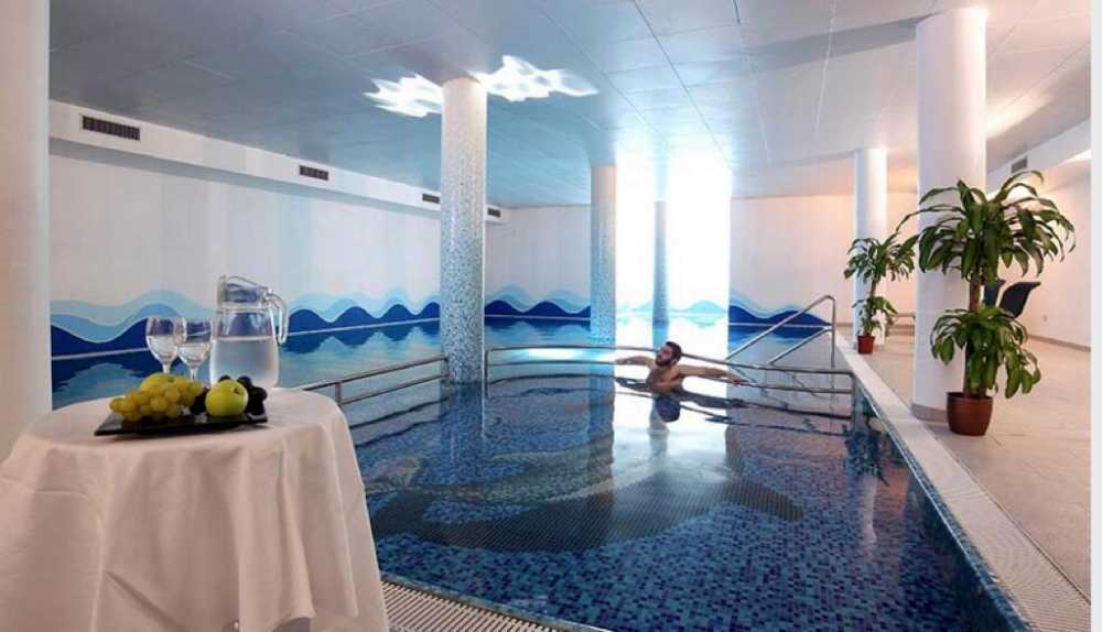 Kosher summer vacation in Canazei Dolomites Italy alpine mountains