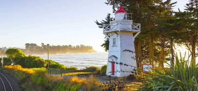 Join a 15-day Glatt Kosher cruise exploring Australia, New Zealand, and Tasmania