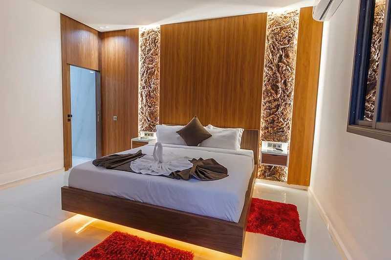 Enjoy a kosher vacation in Marrakech, Morocco with Osher Holidays.