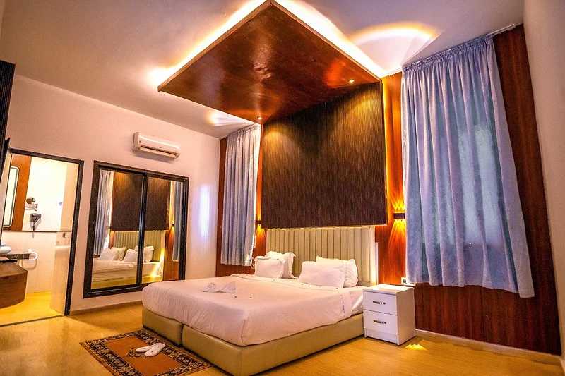 Enjoy a kosher vacation in Marrakech, Morocco with Osher Holidays.