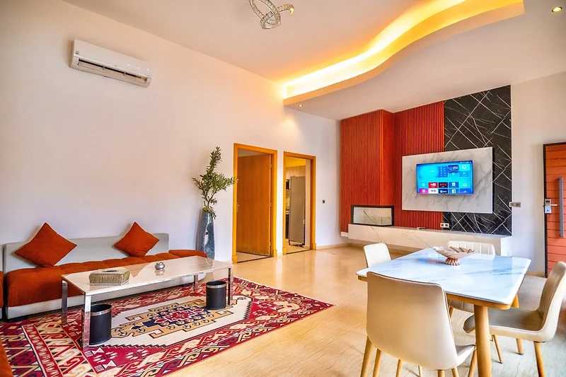 Enjoy a kosher vacation in Marrakech, Morocco with Osher Holidays.