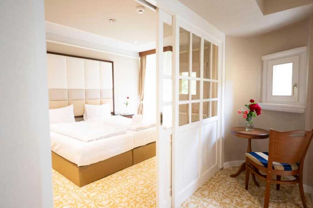 Tourman Luxury Kosher Summer Vacation in the Swiss Alps, Scuol Palace Switzerland