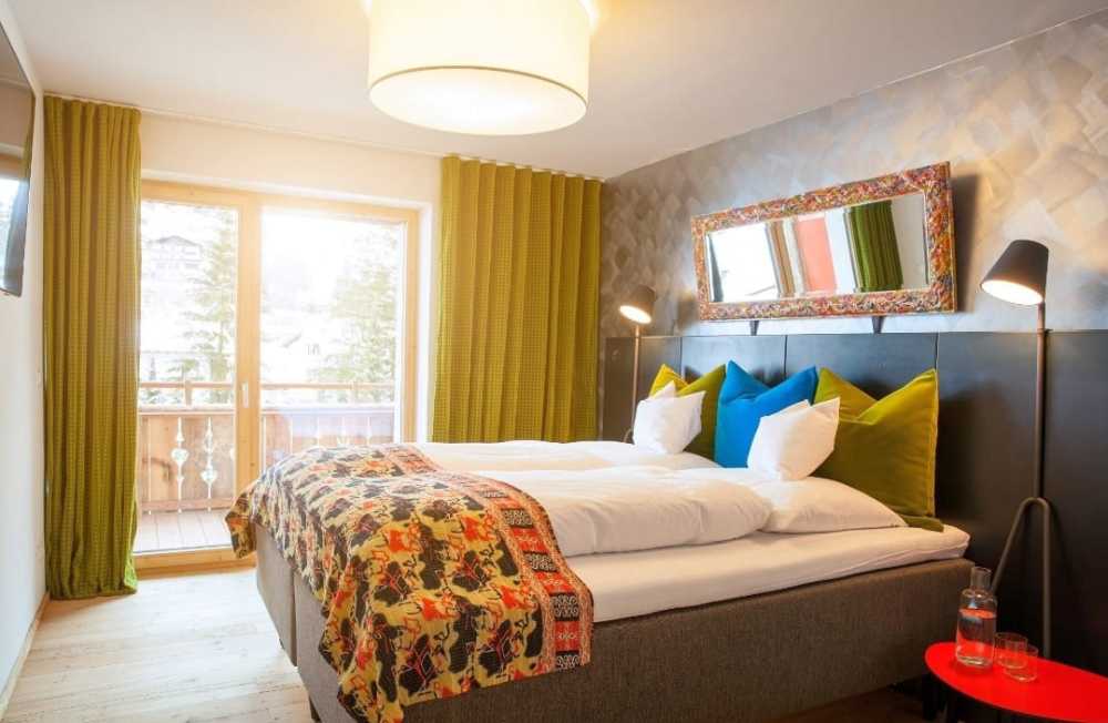 Enjoy a luxury kosher summer vacation with Weber Tours at Raffl’s Tyrol Hotel in St. Anton, Austria