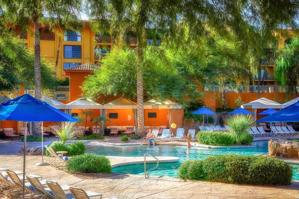 Passover Vacation 2026 at Pointe Hilton Tapatio Cliffs Resort Arizona with Kosherica