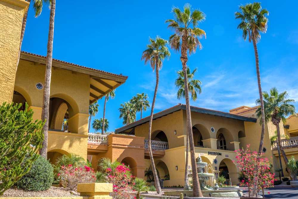 Passover Vacation 2026 at Pointe Hilton Tapatio Cliffs Resort Arizona with Kosherica