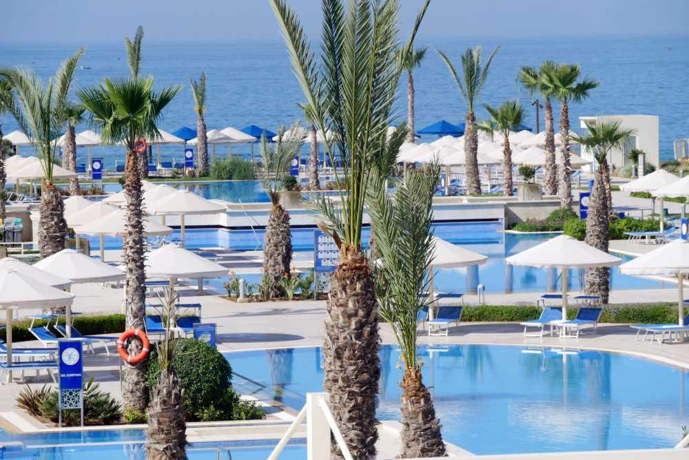 Luxury Pesach in Morocco