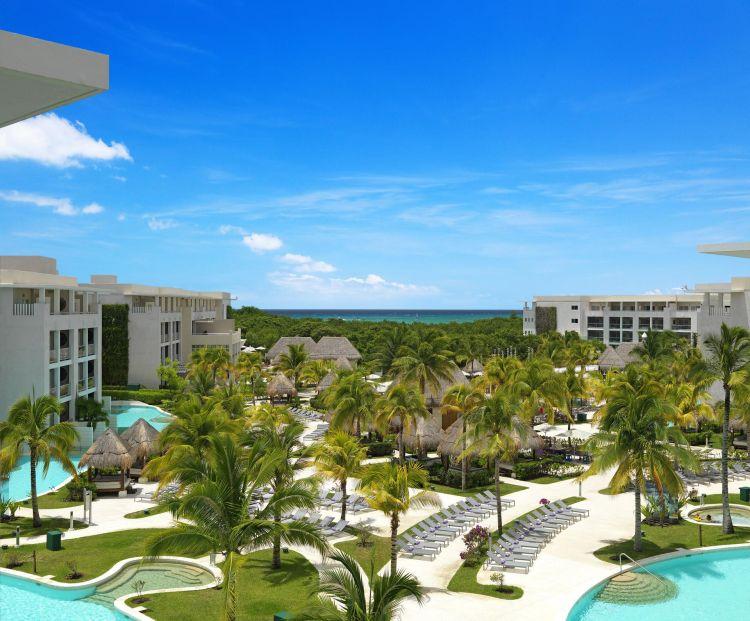 Pesach Program 2024 in Playa Del Carmen Mexico with VIP Kosher At The Five Diamond All-Suite Paradisus Resort