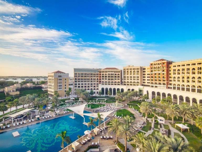 Pesach Program 2024 in Abu Dhabi With Sublim K