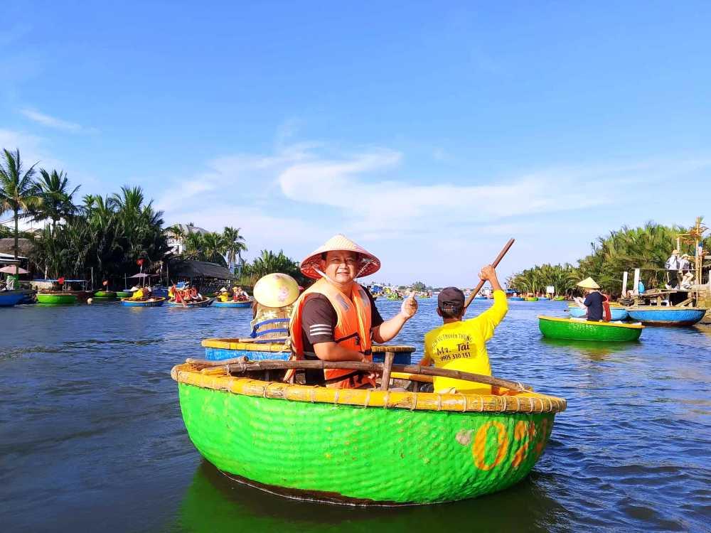 Kosher tour in Vietnam