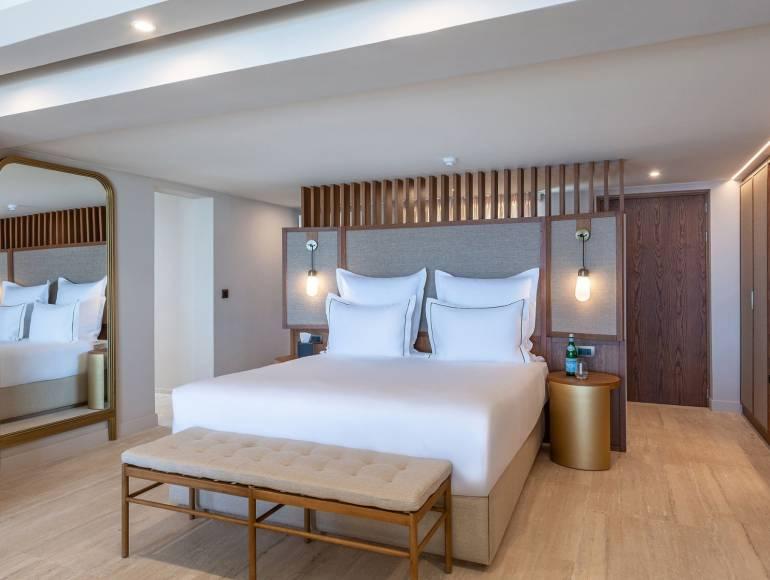 White and Blue Pesach Program 2026 In Crete