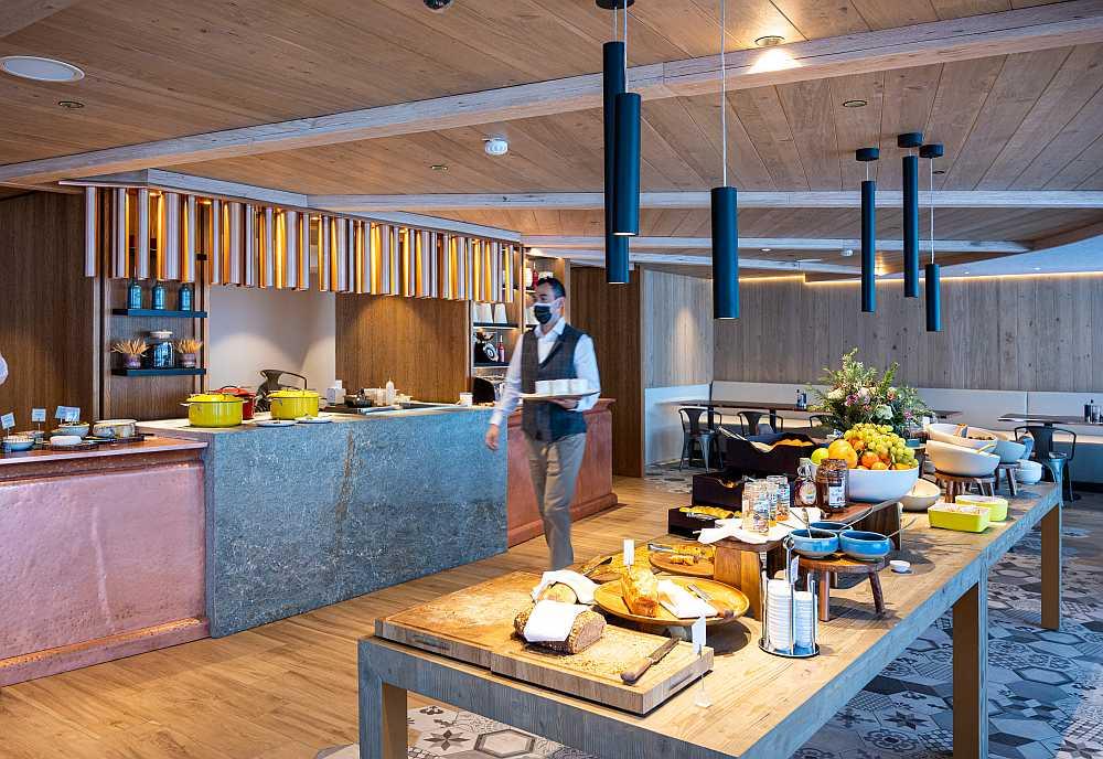 Kosher Summer 2025 at VoulezVous Hotel – 5★ by D’holydays