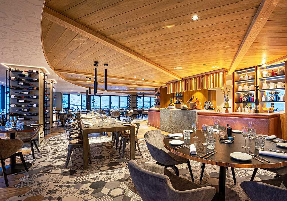 Kosher Summer 2025 at VoulezVous Hotel – 5★ by D’holydays