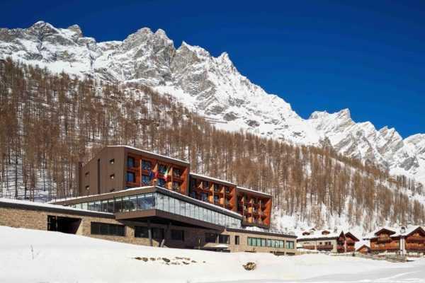 Kosher Travelers Summer 2025 at V Retreats Luxury Boutique Hotel