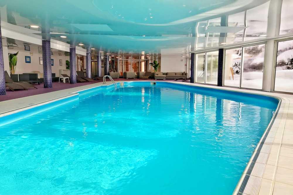 Kangourou Club Kosher Summer Hotel in the French Alps