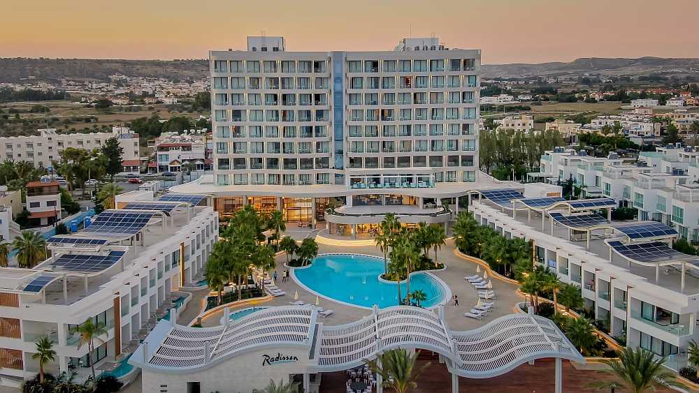 Sukkot 2025 at the Radisson Beach Resort in Larnaca, Cyprus with K Luxury Hotels