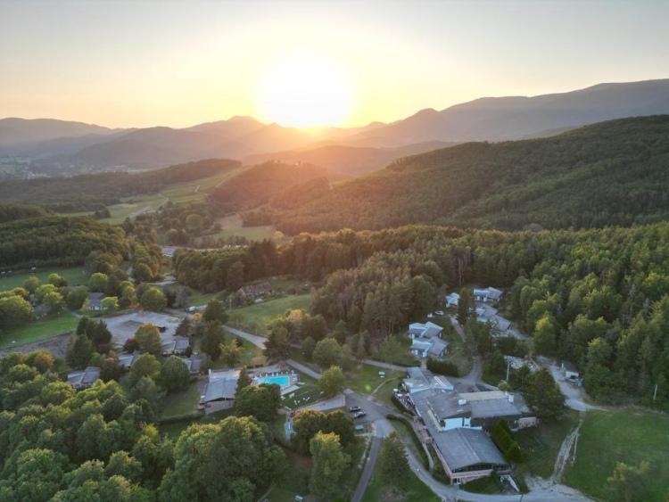 Sarah Tours Sukkot Program 2025 at Hotel in Albe, France – Kosher holiday in the French countryside