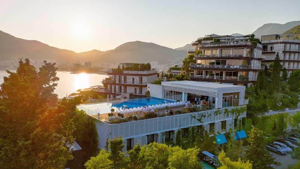 Dukley Hotel - All year round kosher hotel in Budva, Montenegro