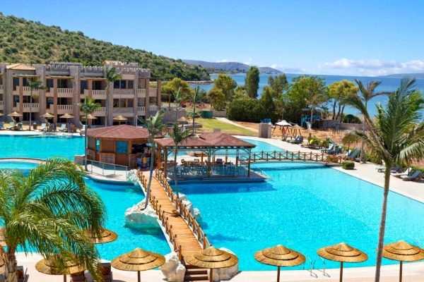 Kosher Travelers Passover program at the luxurious Seafos Resort & Spa in Nafplio, Greece