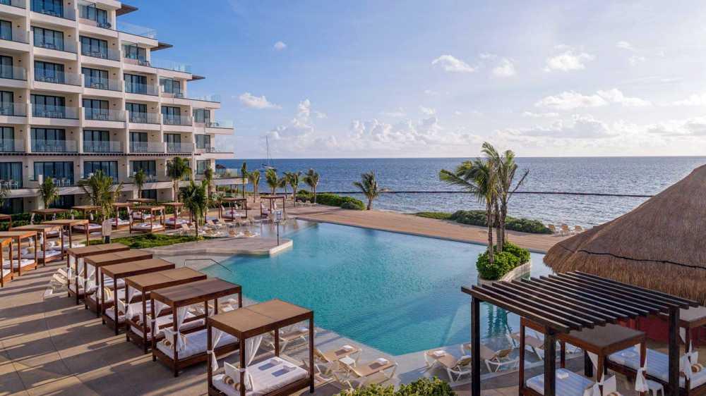 Kosher winter vacation at the Sensira Resort & Spa in Riviera Maya, Mexico.