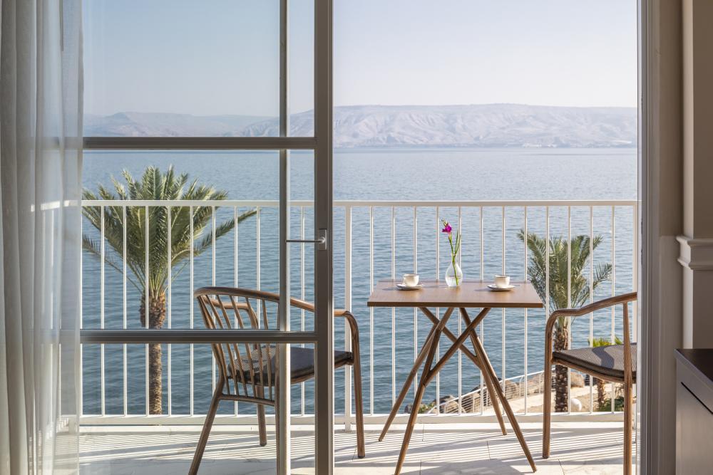 Israel Maven Pesach Luxury Program 2026 At The Galei Kinneret Hotel, Israel