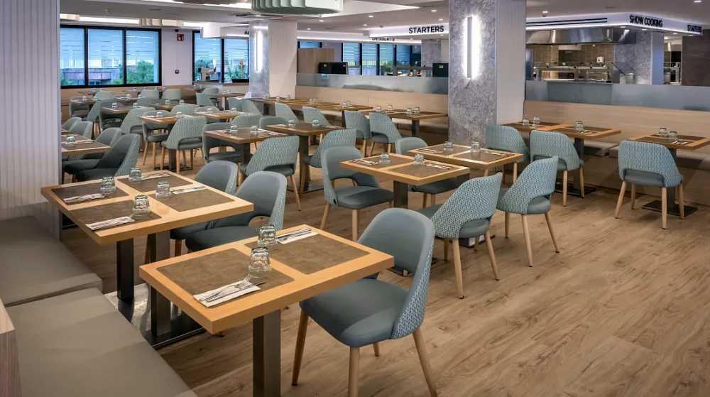 Oasis Park & Spa in Costa Brava, Spain