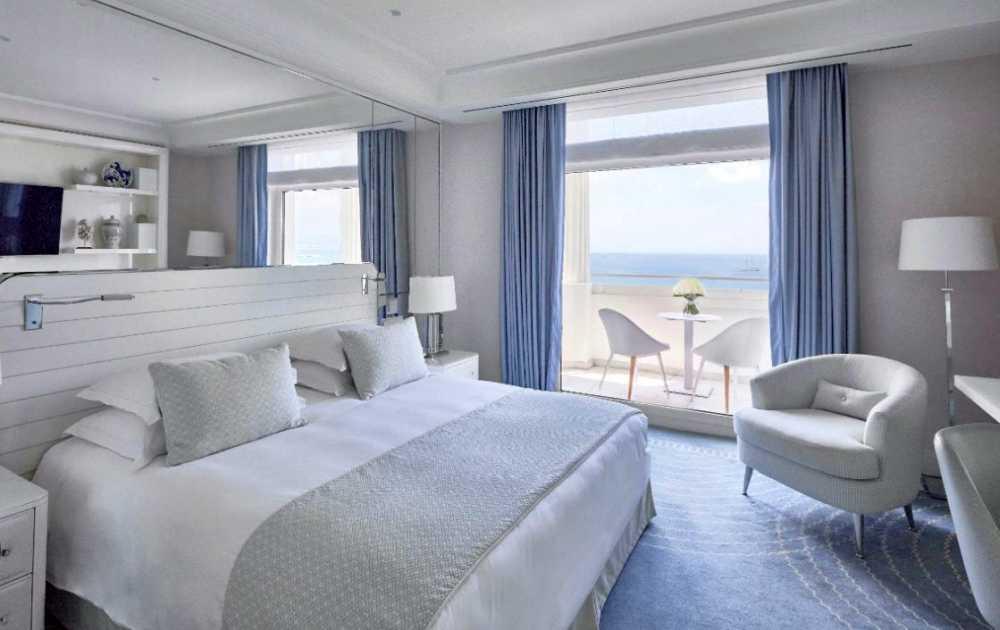 Celebrate Pesach 2026 in style at the iconic 5-star Martinez Hotel in Cannes.