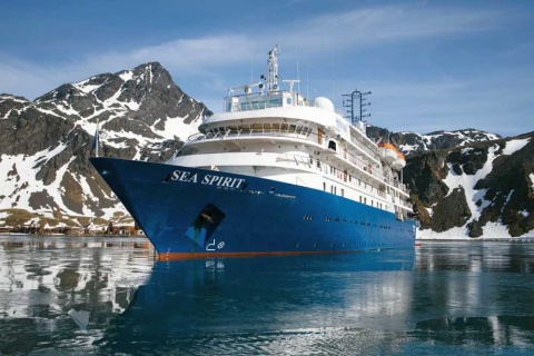 Join a fully kosher Arctic cruise to Svalbard and the North Pole in June 2027.