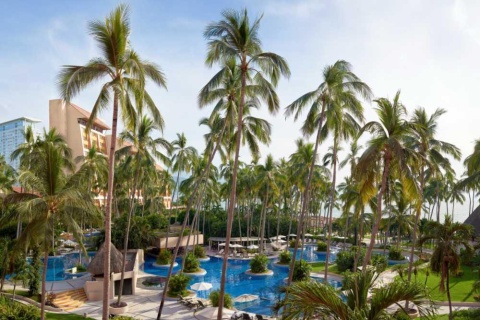 Pesach 2026 at The Westin Resort & Spa in Puerto Vallarta, Mexico